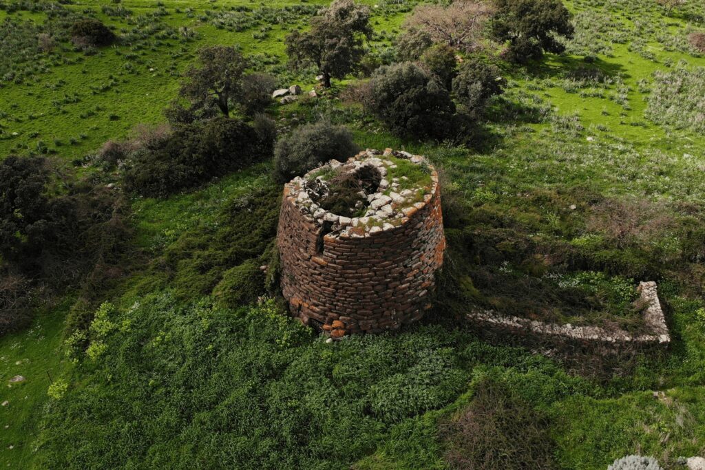 Nuraghe Ruju